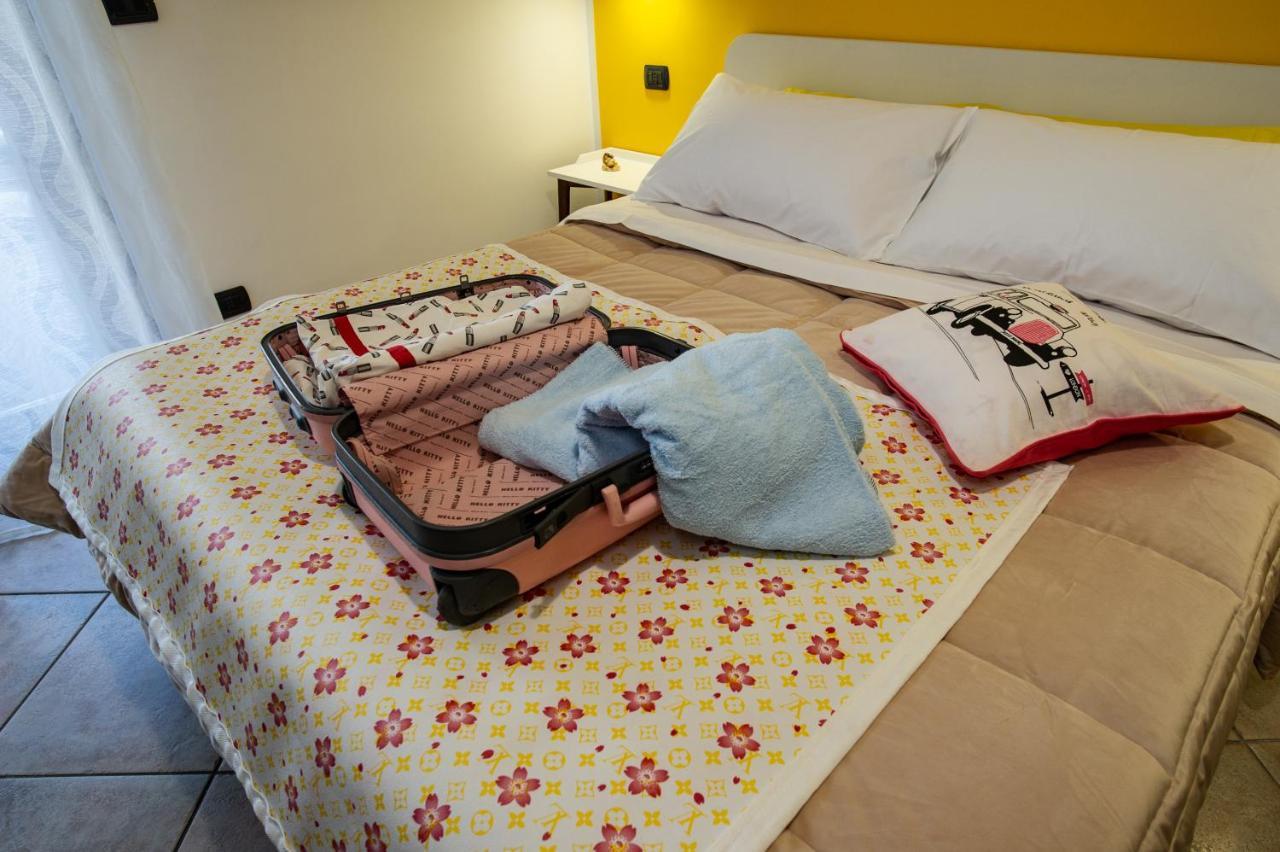 Ohana Bed And Breakfast Castellammare di Stabia Luaran gambar