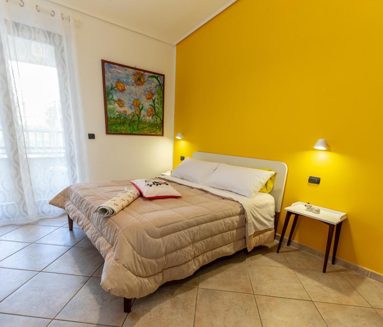 Ohana Bed And Breakfast Castellammare di Stabia Luaran gambar